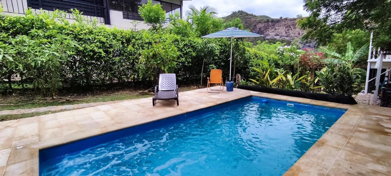 Casa Familiar Y De Descanso Villa Lorenza - Apulo Cund. Exterior foto